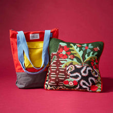 Load image into Gallery viewer, PRE-ORDER | Zoelie and Manta